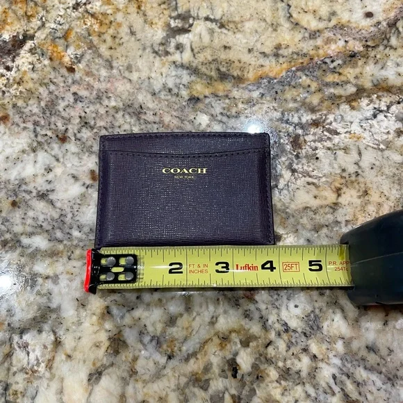 Coach plum color Card Holder - Picture 4 of 5